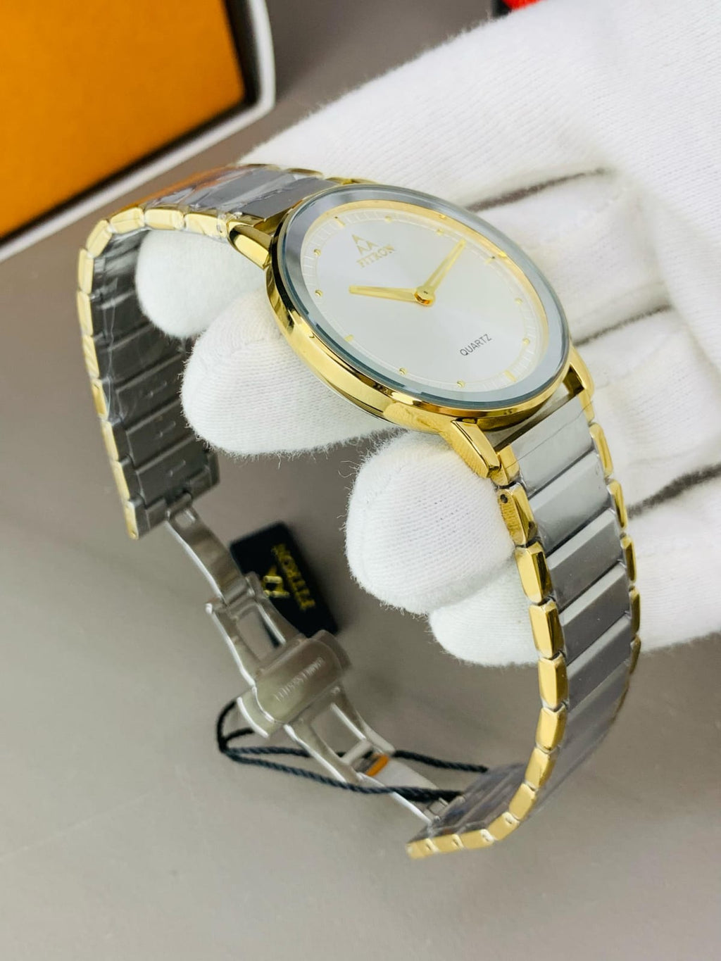 Fitron Classic Two tone chain with White dial image 2